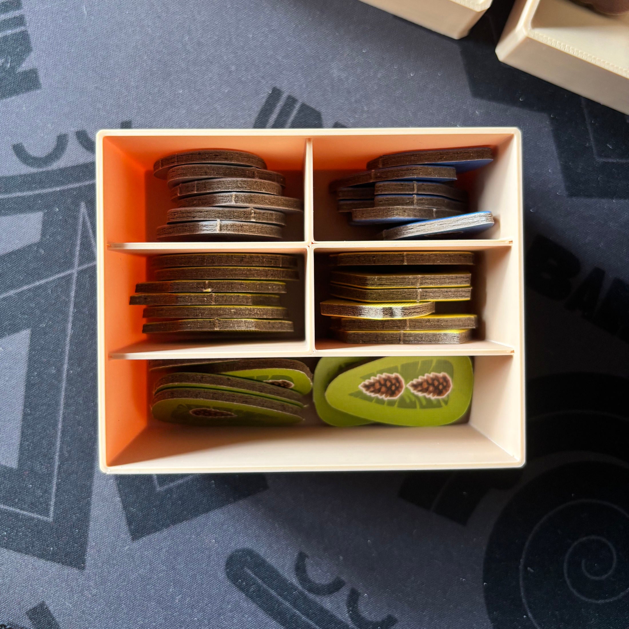 "CASCADIA JUNIOR" Premium Insert [Grundspiel]
