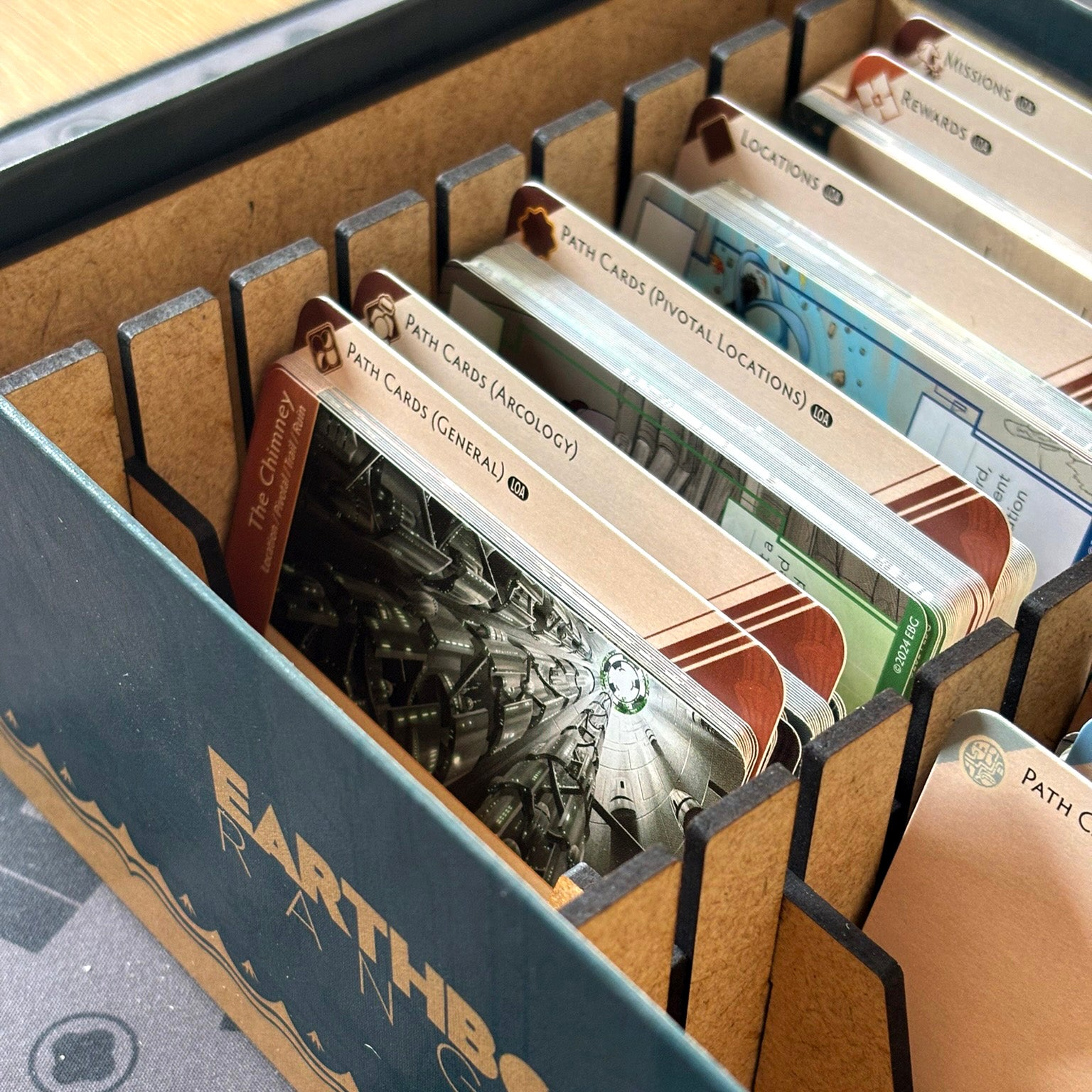 "EARTHBORNE RANGERS" Holz Insert [Legacy of the Ancestors]