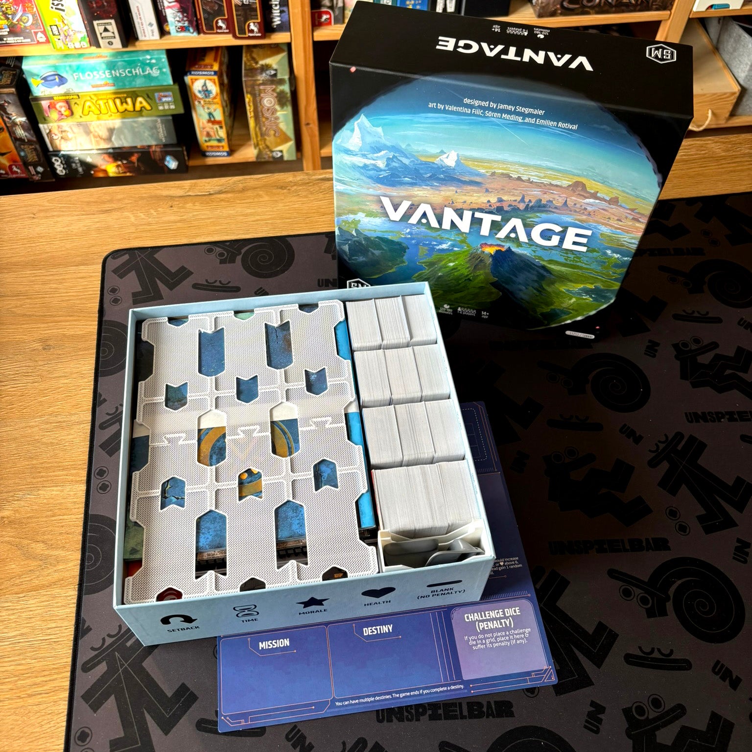 "VANTAGE" Premium Insert + Player Boards [Grundspiel]