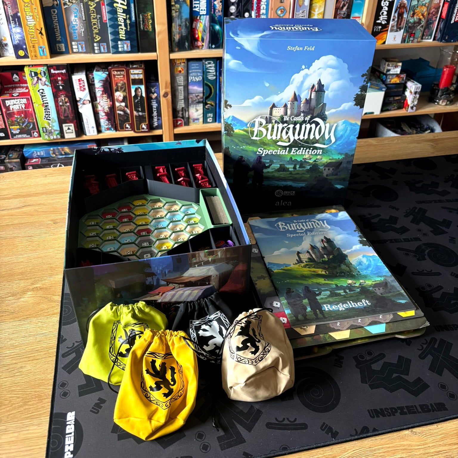 "CASTLES OF BURGUNDY" Special Edition Insert + Fixed Overlay Set