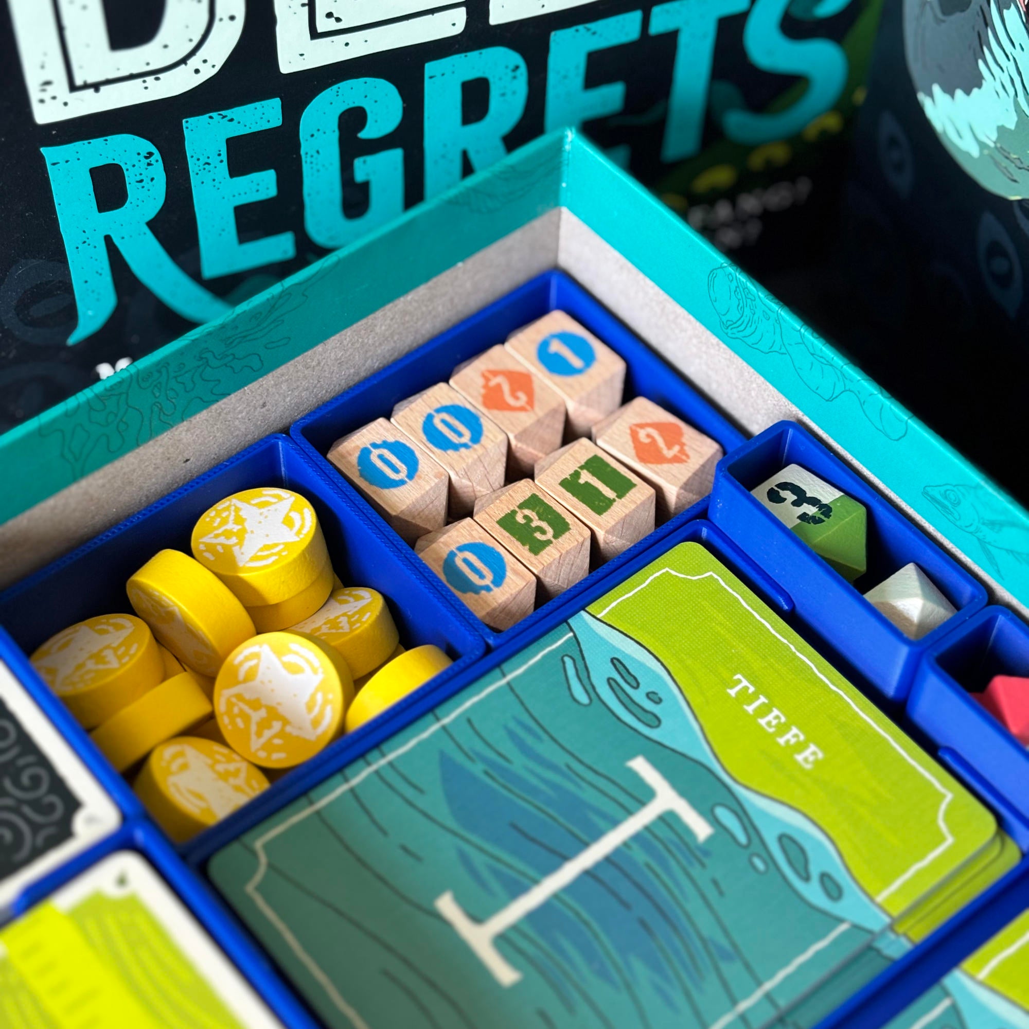 "DEEP REGRETS" Premium All-In Insert [inkl. Erweiterung]