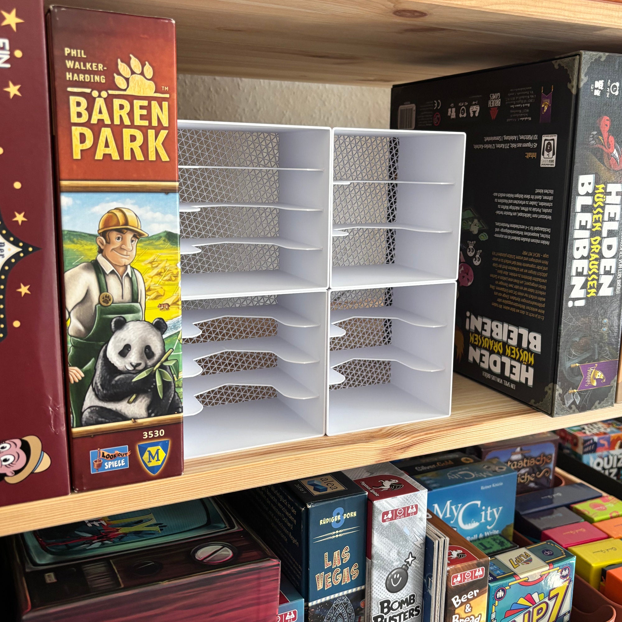 "RASTER 111" IKEA Kallax Kartenspiel Organizer [Amigo / Kosmos / Frosted Games]