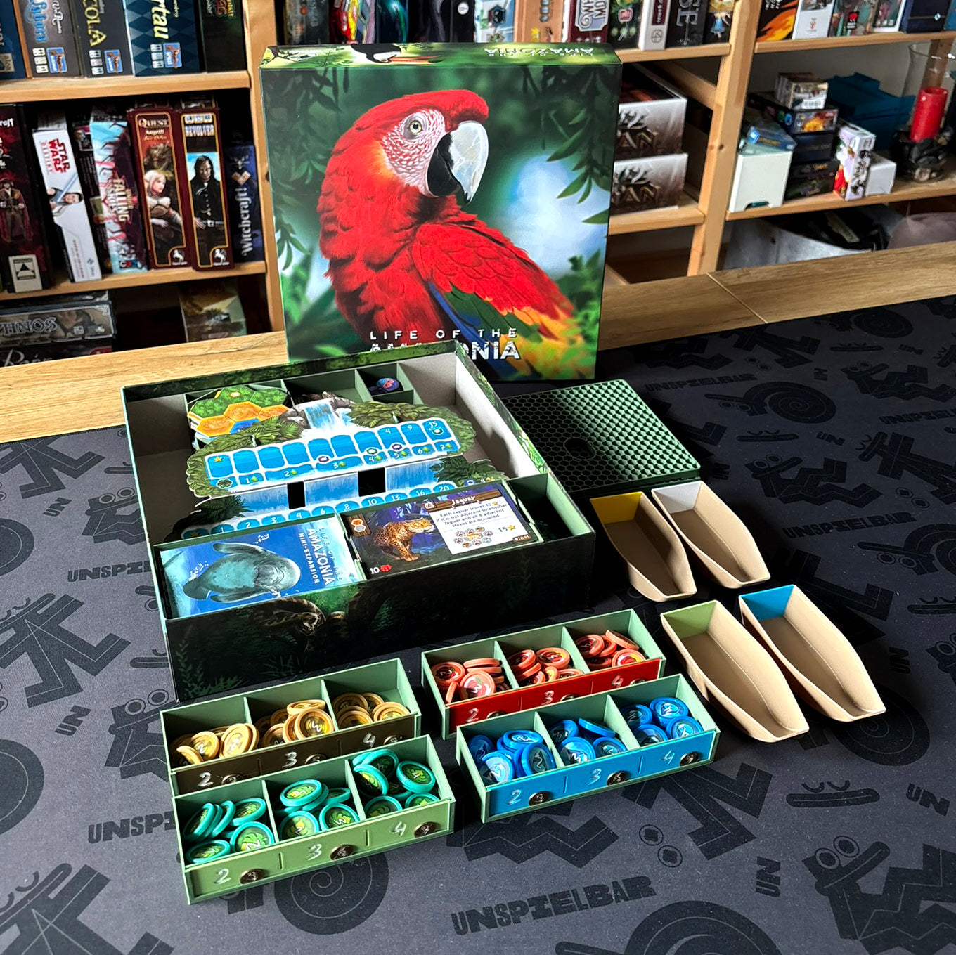 "LIFE OF AMAZONIA" All-In Insert + Player Boats