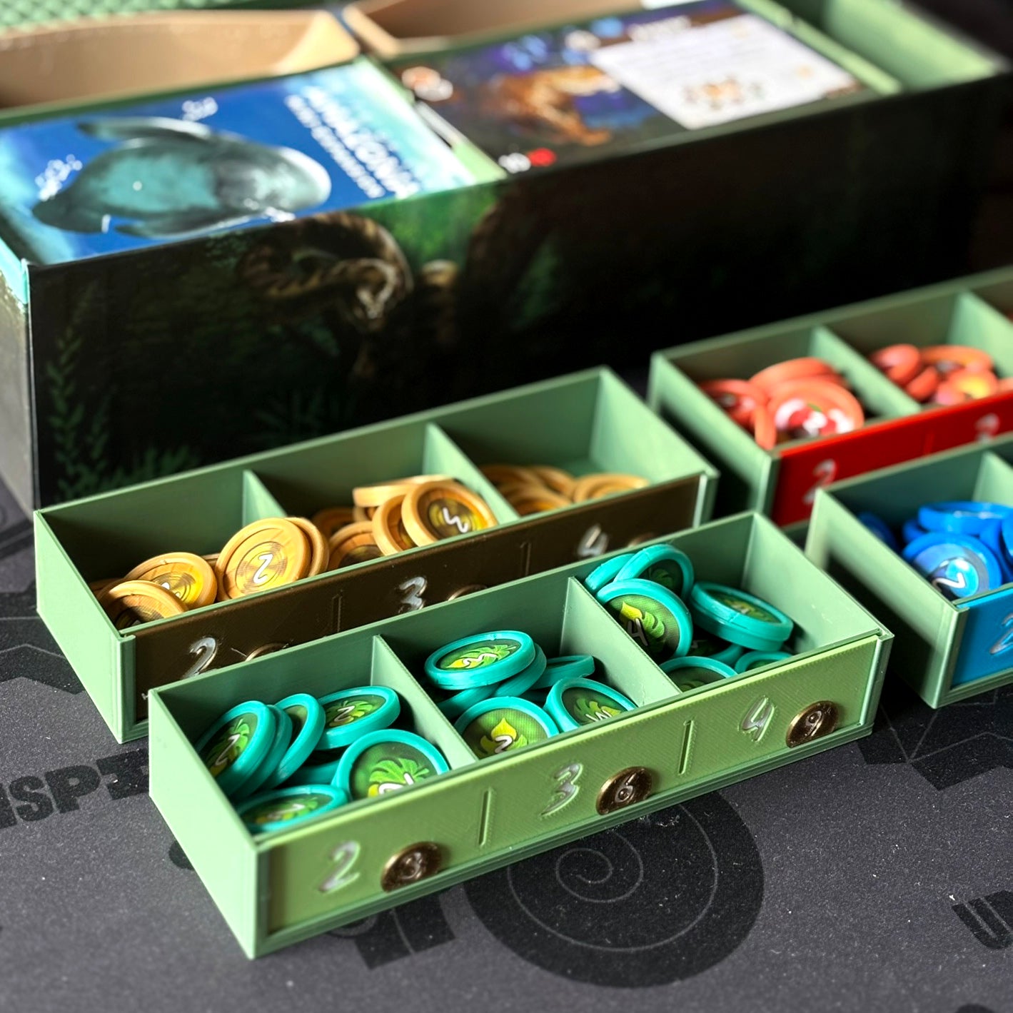 "LIFE OF AMAZONIA" All-In Insert + Player Boats