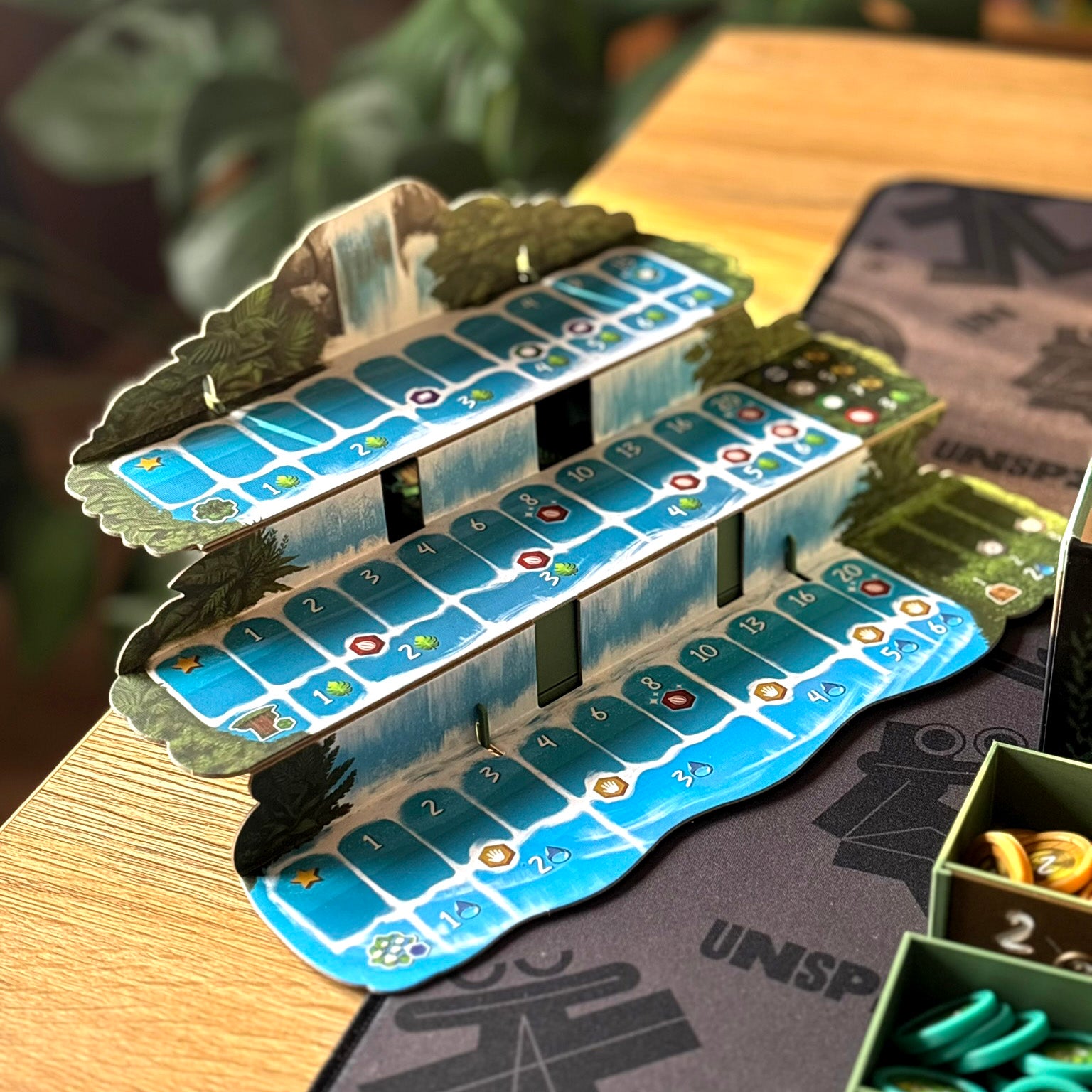 "LIFE OF AMAZONIA" All-In Insert + Player Boats